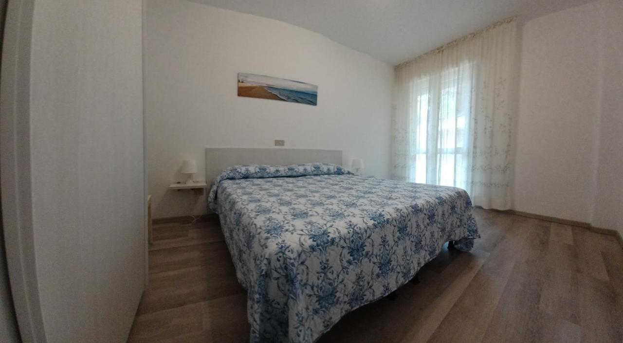 Casa Bivi - Apartments With 1 And 2 Bedrooms - Click Here For More Availabilities Lignano Sabbiadoro Ngoại thất bức ảnh