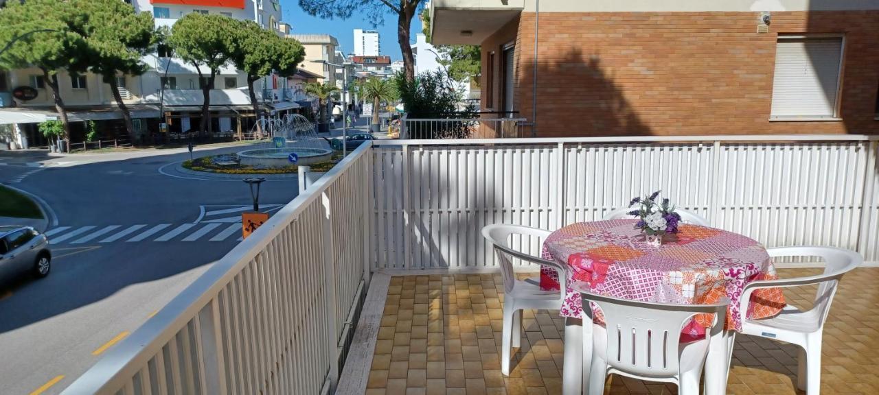 Casa Bivi - Apartments With 1 And 2 Bedrooms - Click Here For More Availabilities Lignano Sabbiadoro Ngoại thất bức ảnh