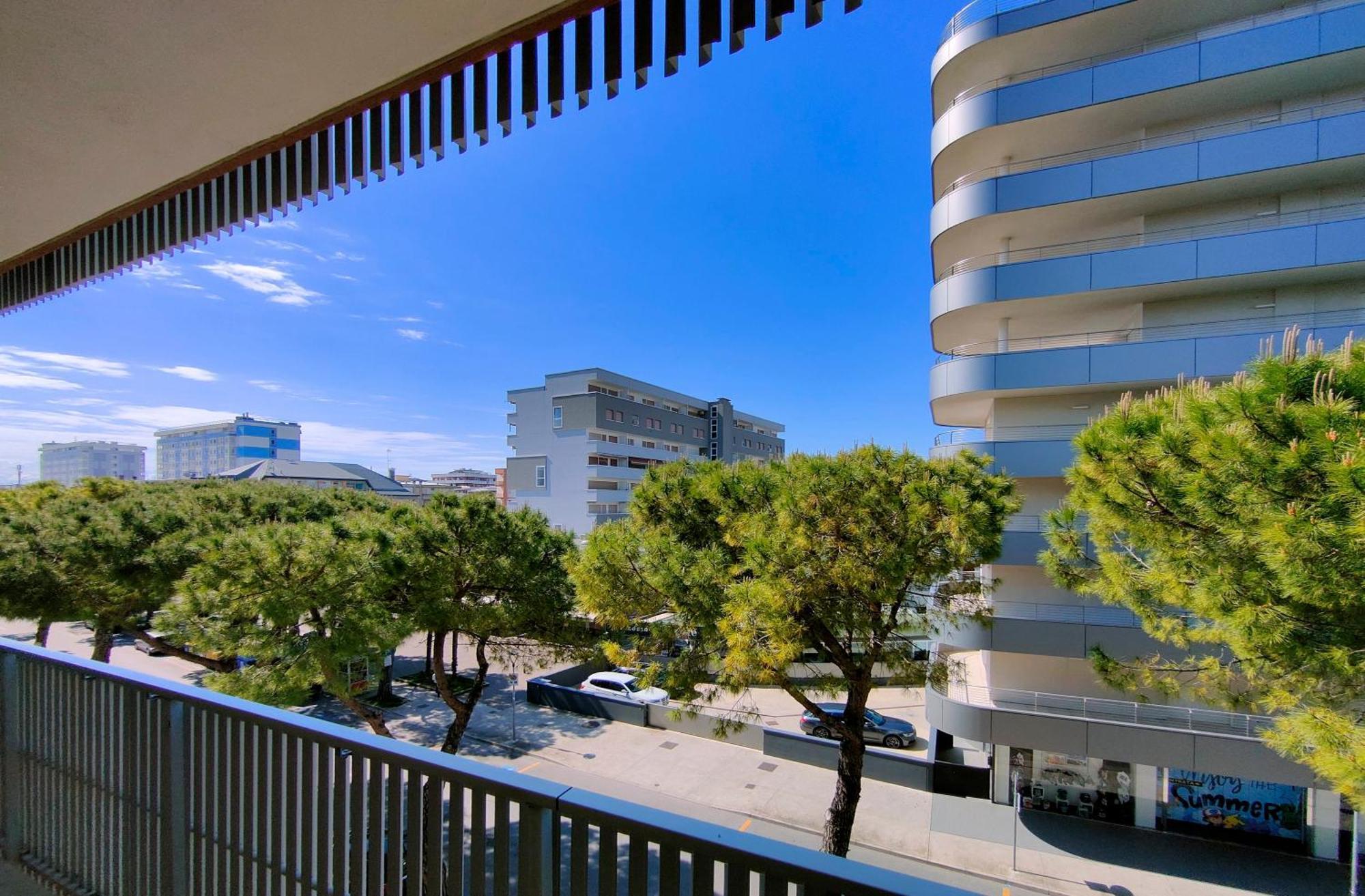 Casa Bivi - Apartments With 1 And 2 Bedrooms - Click Here For More Availabilities Lignano Sabbiadoro Ngoại thất bức ảnh