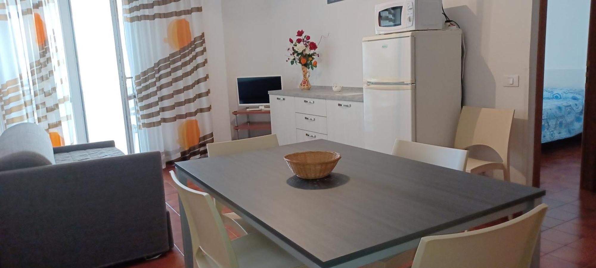 Casa Bivi - Apartments With 1 And 2 Bedrooms - Click Here For More Availabilities Lignano Sabbiadoro Ngoại thất bức ảnh